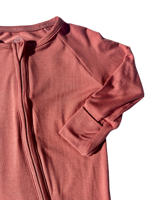 rusty pink footie